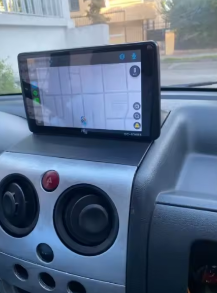 CarPlay Peugeot Partner (2002-2008)