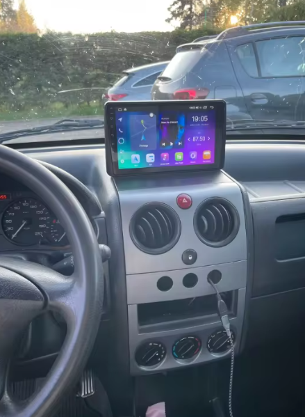 CarPlay Peugeot Partner (2002-2008)