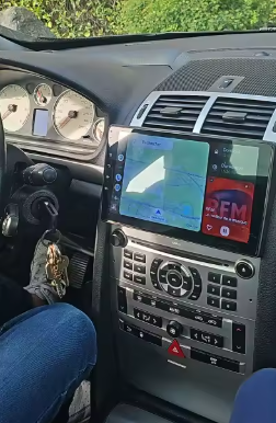 CarPlay Peugeot 407 (2004-2011)